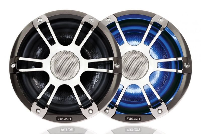 Fusion Signature Series 8,8" (2018&ndash;) Isompi on parempi - Ensiesittely - Totalvene.fi