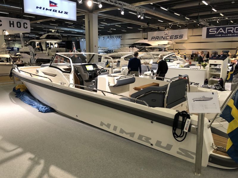 Nimbus T9 (2018&ndash;) Tyylill&auml; p&auml;iv&auml;- ja viikonloppuretkille - Ensiesittely - Totalvene.fi