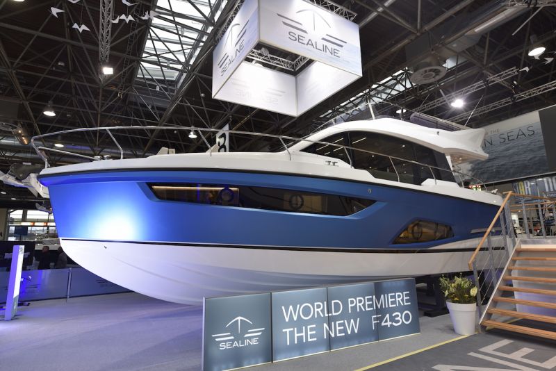 Boot 2018: Sealine F430 Nykymuodin mukainen - Reportaasi - Totalvene.fi