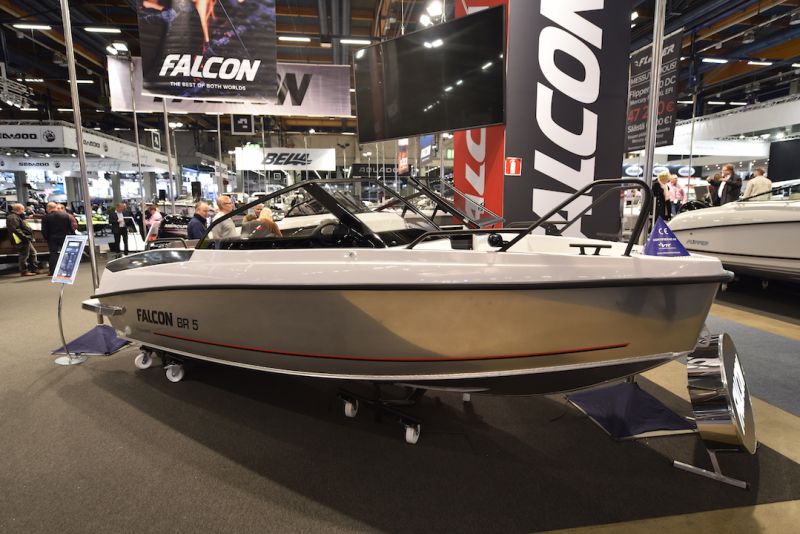 Vene 18 B&aring;t: Falcon BR 5 & BR 8 Parvi koossa - Reportaasi - Totalvene.fi