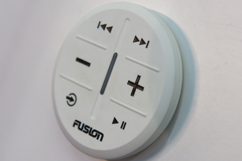 METS 2018: Fusion ARX70  Komenna kaukaa - Reportaasi - Totalvene.fi