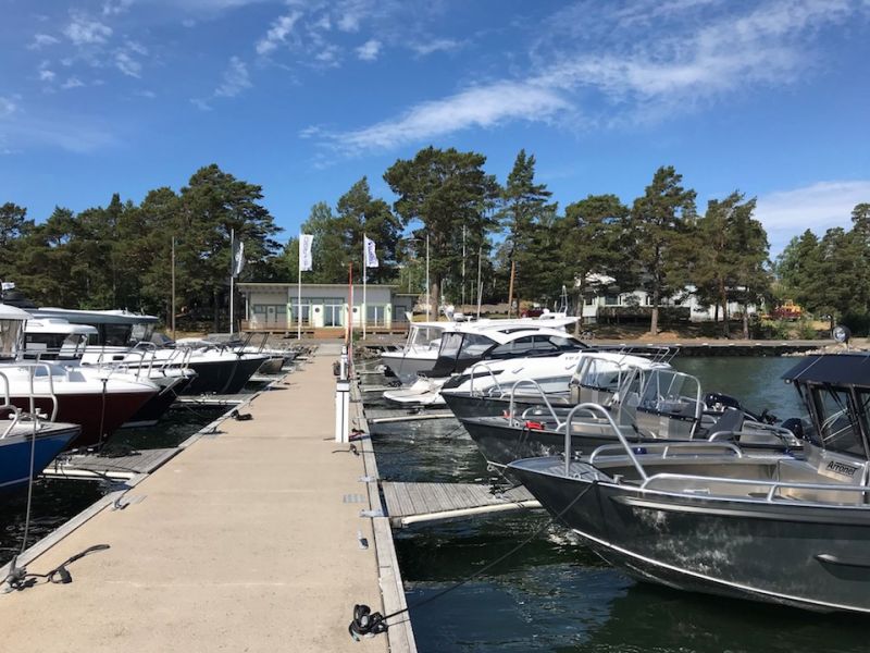 Konewuorion ja Astrum Veneen markkinointi yhdistyy Omistajan nimi esiin - Uutinen - Totalvene.fi