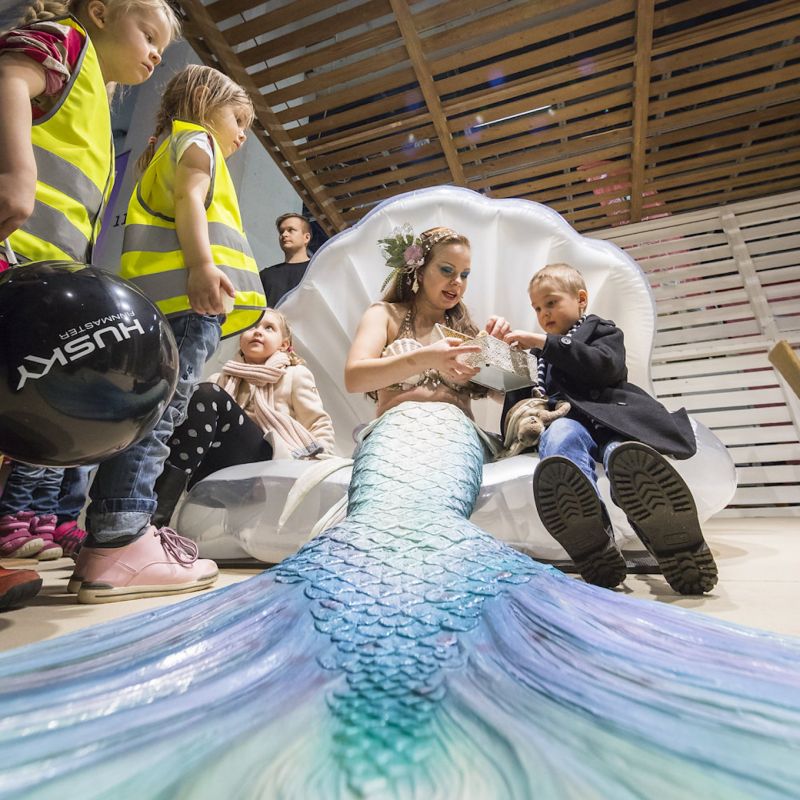 Vene 18 B&aring;t ennakko Helsingin venemessuilla enn&auml;tysm&auml;&auml;r&auml; ohjelmaa - Uutinen - Totalvene.fi