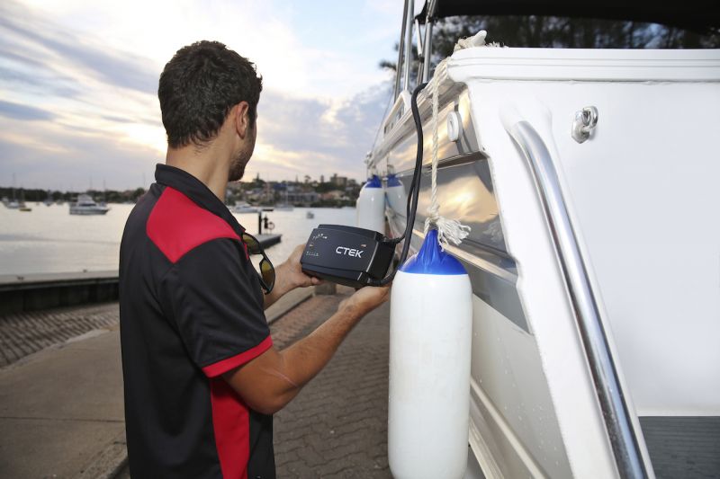 CTEK M15 ja M25 (2019&ndash;) &ndash; Huolehtivaa latausta - Ensiesittely - Totalvene.fi