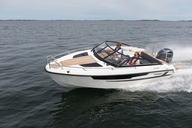 Yamarin 63 DC (2020&ndash;) Yamarinin suositun Day Cruiser -malliston uudistuminen jatkuu - Ensiesittely - Totalvene.fi