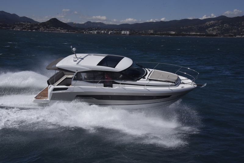 Jeanneau NC 37 (2019&ndash;) &ndash; Uuden konseptin toinen sukupolvi - Kokeilu - Totalvene.fi