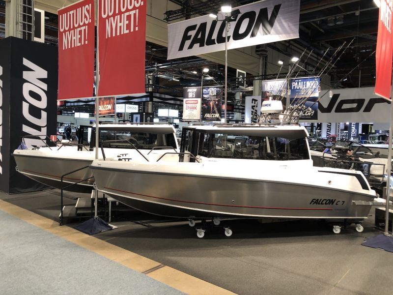 Vene 19 B&aring;t: Bella ja Falcon Alumiinia alle ja katto p&auml;&auml;lle - Reportaasi - Totalvene.fi