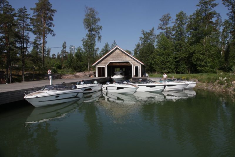 Venemestari-lehden suurvertailu 2019 &ndash; V&auml;h&auml;n yli kuusimetriset daycruiserit tiukassa mittel&ouml;ss&auml; - Reportaasi - Totalvene.fi
