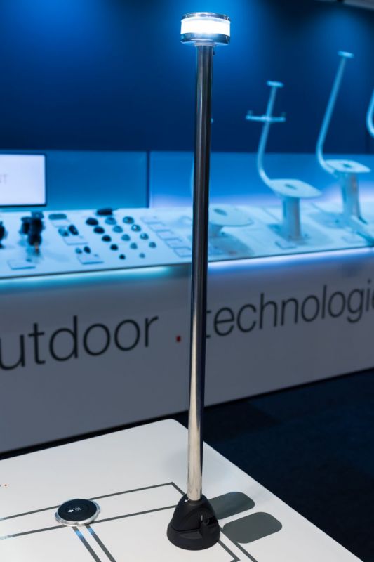 METS 2019: Scanstrut  Scanstrut siirt&auml;&auml; s&auml;hk&ouml;&auml; langattomasti  - Reportaasi - Totalvene.fi