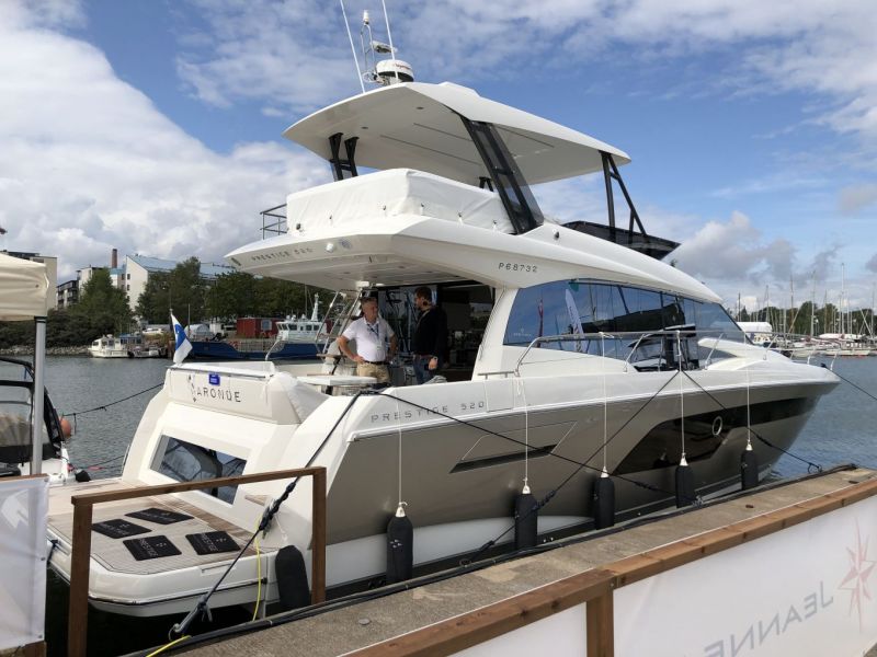 Uiva 2019 Flytande: 50-jalkaisten parivertailu on Suomessa harvinaista herkkua - Reportaasi - Totalvene.fi