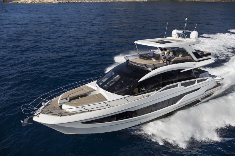 Galeon 640 Fly (2018&ndash;) &ndash;  Innovaatioita keulassa, per&auml;ss&auml; ja sivuilla - Testi - Totalvene.fi