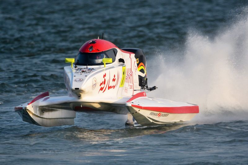 F1-veneiden Kiinan GP Seli&ouml; taisteli varikon kautta kuudenneksi, Roms keskeytti - Uutinen - Totalvene.fi