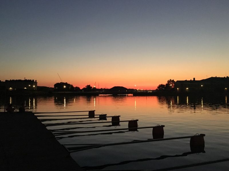 En&auml;&auml; ei ole kes&auml;&auml; j&auml;ljell&auml;: Syysp&auml;iv&auml;n tasaus hyv&auml;steli kes&auml;n - Uutinen - Totalvene.fi