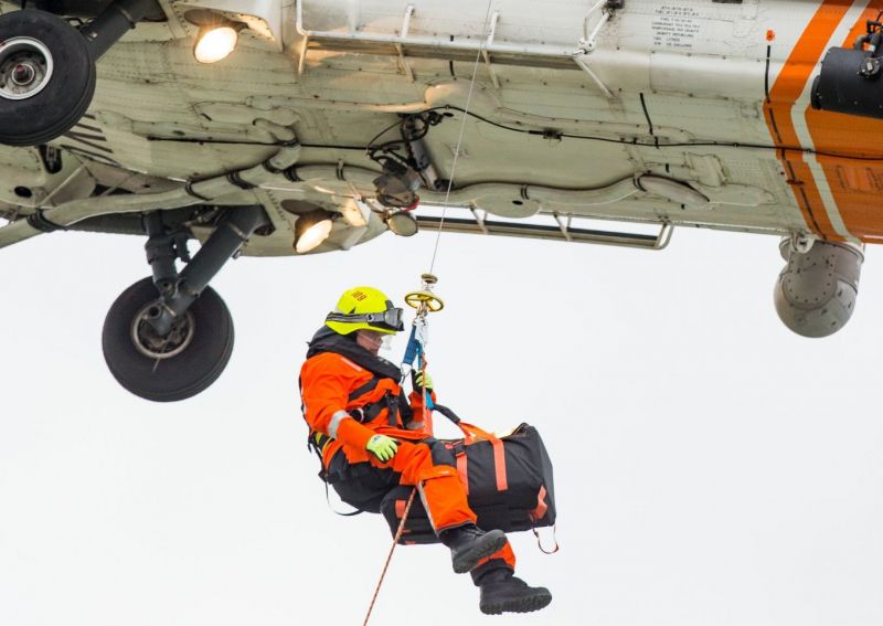 Viikonloppuna m/s Finlandialla syttyy suuri tulipalo:  Helsingin L&auml;nsisataman edusta kuhisee lauantai-iltana harjoitukseen osallistuvia aluksia ja helikoptereita  - Uutinen - Totalvene.fi