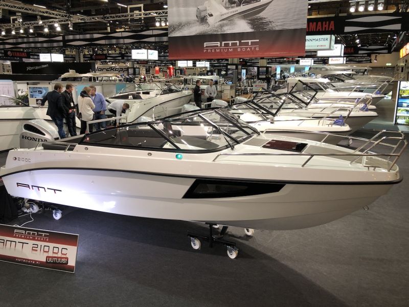 AMT 210 DC ja Mikael Winqvist Totalveneen Messiss&auml; 11.2.2019 AMT 210 DC - Video - Totalvene.fi