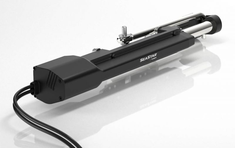 Dometic Electric Power Assist Steering (2021&ndash;) &ndash; S&auml;hk&ouml;inen ohjaustehostin per&auml;moottoriin - Ensiesittely - Totalvene.fi