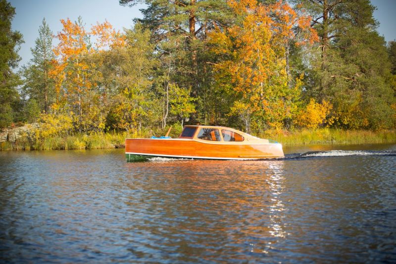 Elwood 550e HT (2021&ndash;) &ndash; Uusi suomalainen s&auml;hk&ouml;vene - Ensiesittely - Totalvene.fi