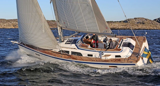 Hallberg-Rassy 40C (2020&ndash;) &ndash; Kelluvaksi kokeiltu - Ensiesittely - Totalvene.fi