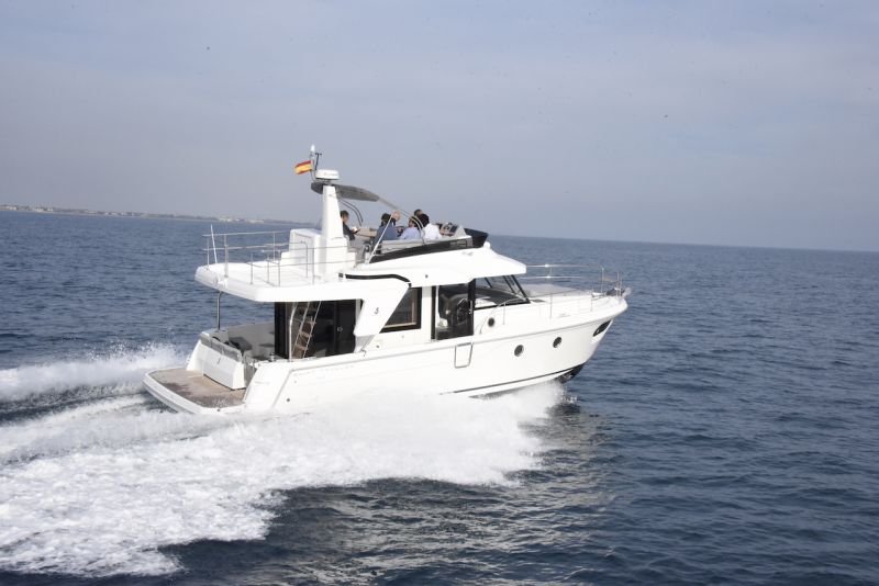 Beneteau Swift Trawler 41 Fly (2020&ndash;) &ndash; Hyv&auml;&auml; lomaa! - Kokeilu - Totalvene.fi