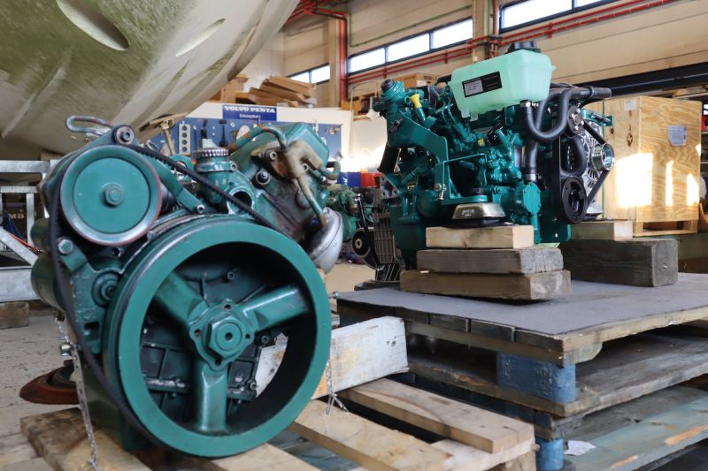 Purjeveneen moottorin vaihto &ndash; Uusi syd&auml;n vanhaan veneeseen - Näin se tehdään - Totalvene.fi