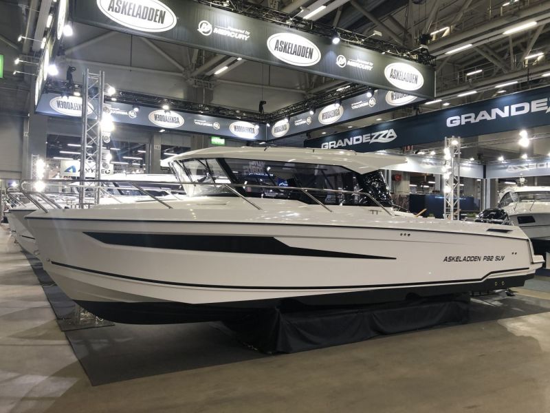 Vene 20 B&aring;t: Askeladden P76 Weekend ja P92 SUV &ndash; Pitk&auml; ja p&auml;tk&auml; - Reportaasi - Totalvene.fi