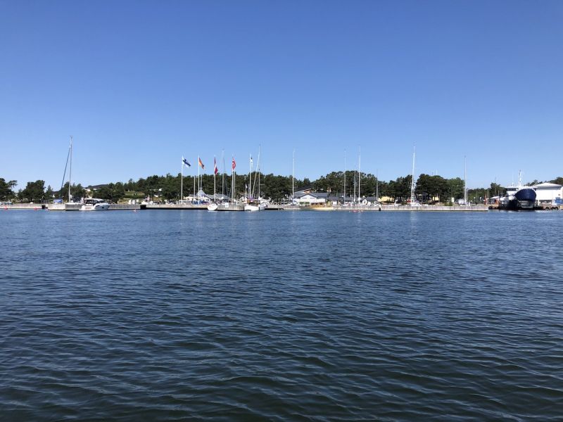 Kasn&auml;s: monipuolinen veneilij&auml;n kes&auml;lomakohde &ndash; Sopivasti matkan varrella  - Satamat - Totalvene.fi