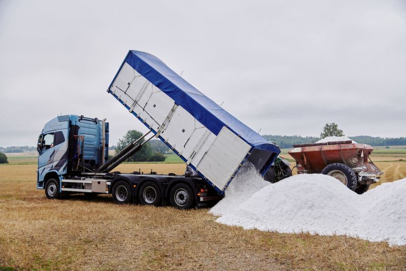 Kipsi puolitti k&auml;siteltyjen peltojen fosforihuuhtouman Vantaanjoella &ndash; Jatkorahoituksen saaminen on kriittisen t&auml;rke&auml;&auml; - Uutinen - Totalvene.fi