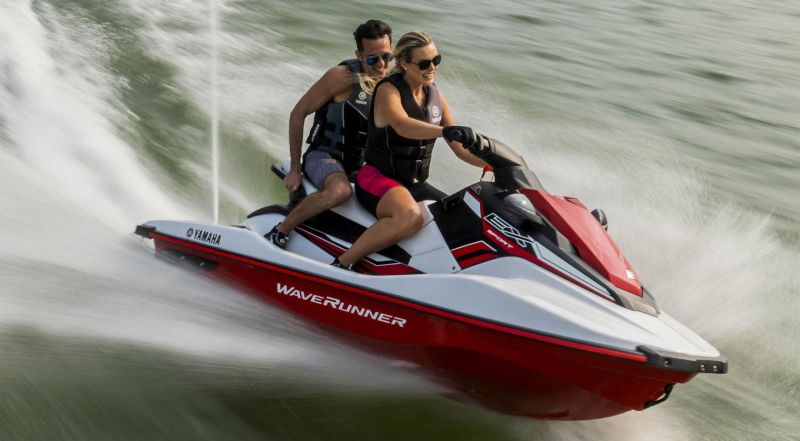 Ylinopeuksia ja h&auml;iri&ouml;k&auml;ytt&auml;ytymist&auml; Vesiskootterit ty&ouml;llist&auml;v&auml;t merivartiostoa - Uutinen - Totalvene.fi