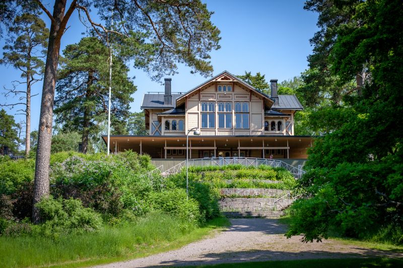 Seurasaareen uusi vieraslaituri &ndash; Kahvila-ravintola Seurasaaren Kruunu avaa vieraslaiturin 18. kes&auml;kuuta. - Uutinen - Totalvene.fi