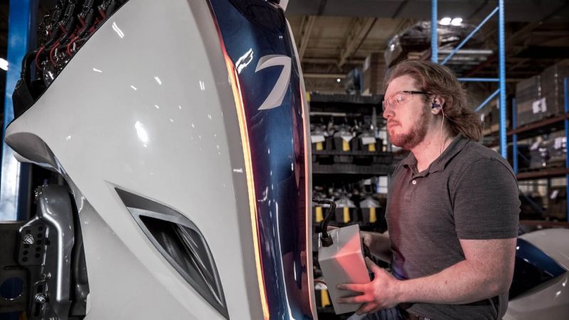 Volvo Penta aloitti Seven Marine -per&auml;moottoreiden tuotannon USA:n Tennesseess&auml;: Maailman suurimmat per&auml;moottorit ovat nyt aidosti amerikanruotsalaisia - Uutinen - Totalvene.fi