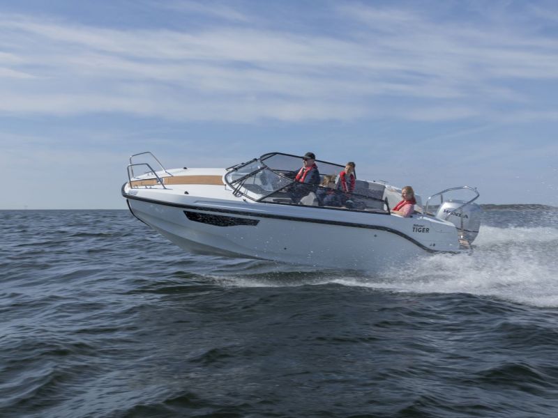 European Powerboat of the Year 2020 ja European Yacht of the Year 2020: Silver Tigerista tuplavoittaja - Uutinen - Totalvene.fi