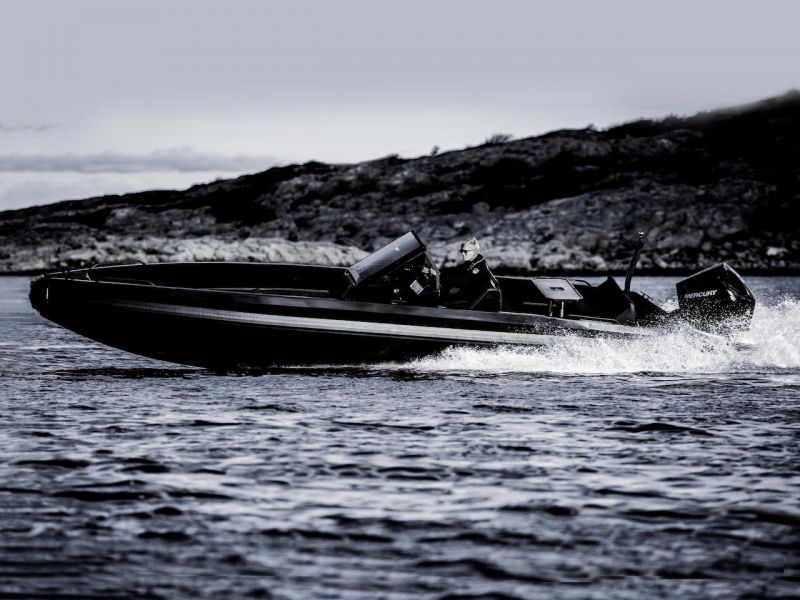 Iron 827 (2021&ndash;) &ndash; Reilusti venytetty - Ensiesittely - Totalvene.fi