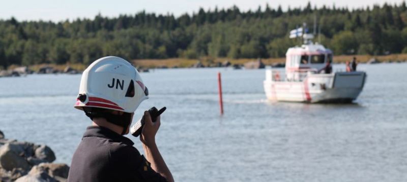Soutuveneellinen akkuja l&ouml;ytyi meren pohjasta &ndash; Poliisi arvelee anastetun tavaran k&auml;tk&ouml;ksi - Uutinen - Totalvene.fi