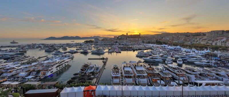 Cannesin venemessukiistaan odotetaan ratkaisua &ndash; Vastakkain messuj&auml;rjest&auml;j&auml; Reed Expo ja Ranskan venealan keskusliitto - Uutinen - Totalvene.fi