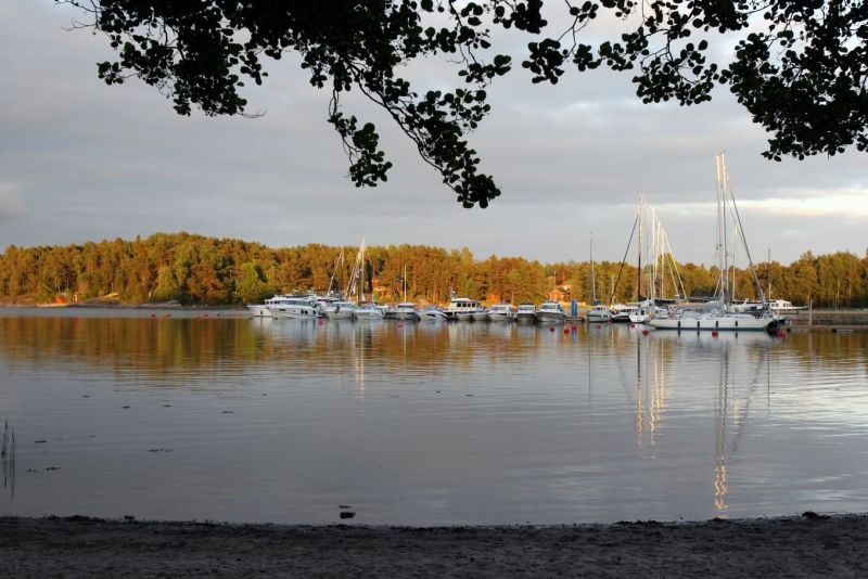 Kuuman veneilykes&auml;n s&auml;&auml; &ndash; Sateinen elokuu p&auml;&auml;tti poikkeuksellisen l&auml;mpim&auml;n kes&auml;n - Uutinen - Totalvene.fi