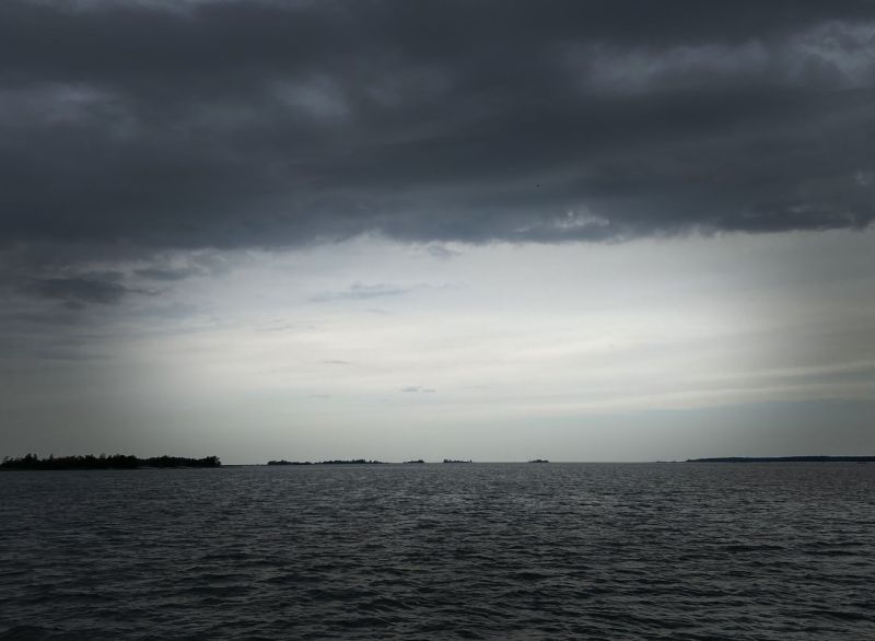 Korppoossa upposi moottorivene Viisi ihmist&auml; joutui veden varaan  - Uutinen - Totalvene.fi