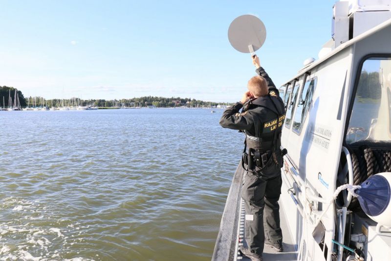Kansainv&auml;lisi&auml; varkaita liikkeell&auml; &ndash; Kotkassa l&ouml;ydettiin ruotsalainen mysteeripursi - Uutinen - Totalvene.fi