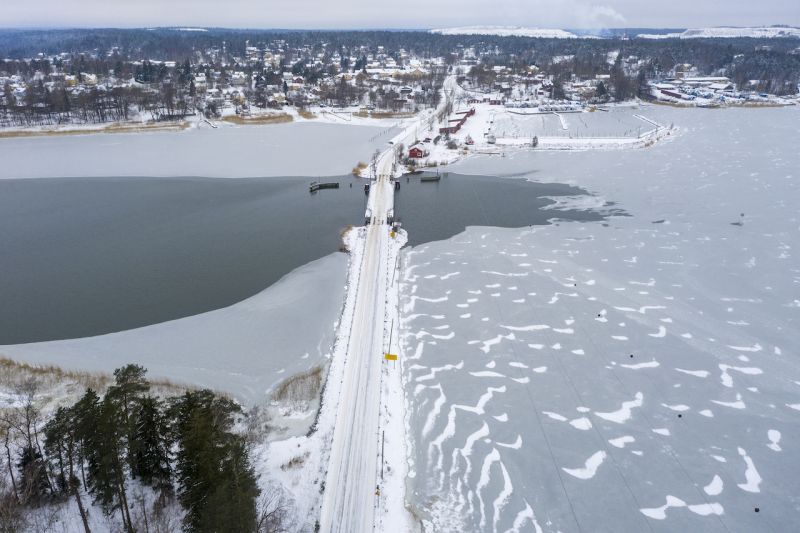Paraisten Lillholmeniin uusi silta &ndash; Uusi silta helpottaa veneily&auml; - Uutinen - Totalvene.fi