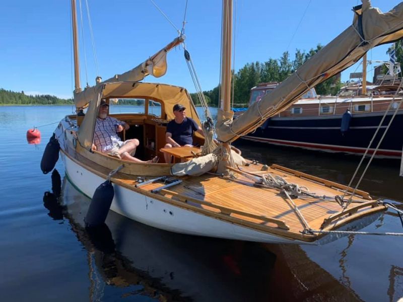 Klassista venekauneutta &ndash; Puuveneen Vuoksi saapuu Rantasalmelle - Uutinen - Totalvene.fi