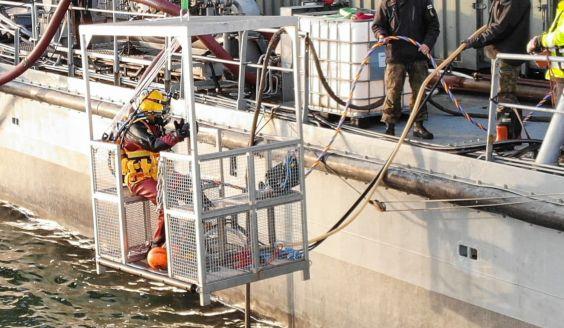 Huojentava tieto: Riskihylyn tankit t&auml;ynn&auml; mutaa ja vett&auml; - Uutinen - Totalvene.fi