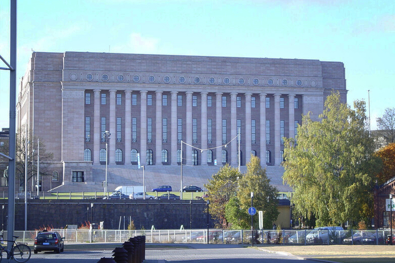 Puoluerajat ylitt&auml;v&auml;&auml; yhteisty&ouml;t&auml;  &ndash; Eduskuntaan perustettiin Saaristomeriryhm&auml; - Uutinen - Totalvene.fi