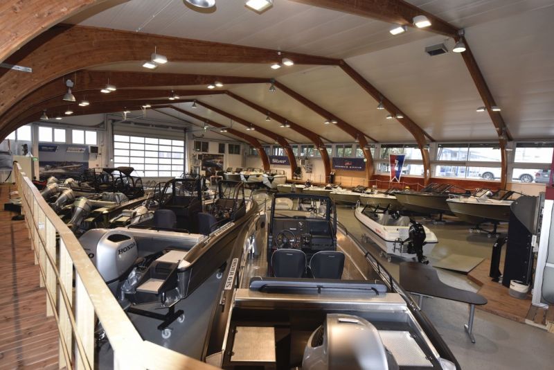 Venekuume vaivaa monia &ndash; Pienempi&auml; ja keskikokoisia moottoriveneit&auml; viel&auml; hyvin saatavilla - Reportaasi - Totalvene.fi