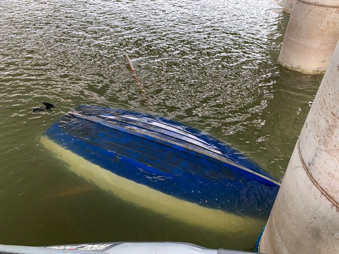 H&auml;t&auml;tilanne It&auml;-Helsingiss&auml; Vene keikahti Vuosaaren sillan alla - Uutinen - Totalvene.fi