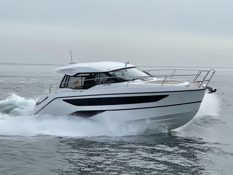 Bavaria SR36 Hard Top (2022&ndash;) &ndash; Bavariaa parhaimmillaan - Kokeilu - Totalvene.fi