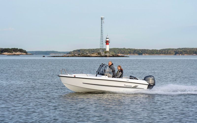 Yamarin 50 Bow Rider (2022&ndash;) &ndash; Menestysreseptin  mukainen - Kokeilu - Totalvene.fi