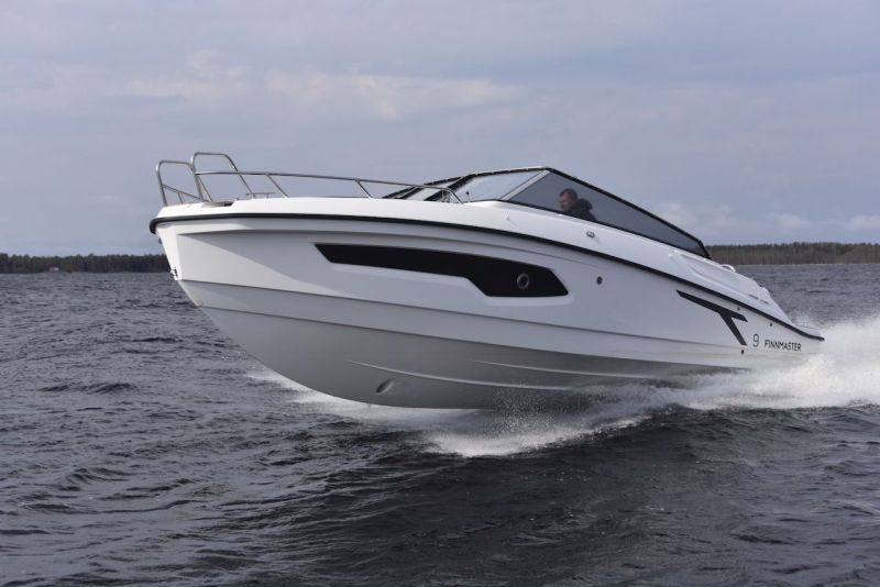 Avoin ty&ouml;paikka Kes&auml;toimittajaksi Totalveneeseen - Uutinen - Totalvene.fi