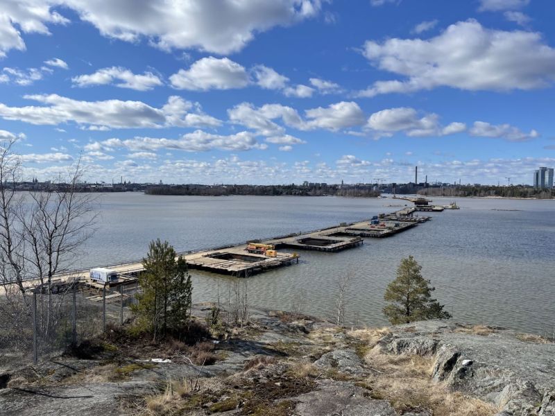 Kruunusillat-rakentamisen aiheuttamat tilap&auml;iset venev&auml;yl&auml;t ovat nyt k&auml;yt&ouml;ss&auml; &ndash; Tilap&auml;isv&auml;yl&auml;t ovat k&auml;yt&ouml;ss&auml; arviolta vuoteen 2023 ja 2025 - Uutinen - Totalvene.fi