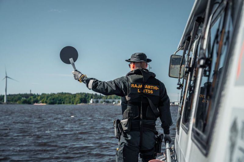 Juhannus vesill&auml; &ndash; J&auml;rki p&auml;&auml;ss&auml; ja maltti mukana - Uutinen - Totalvene.fi