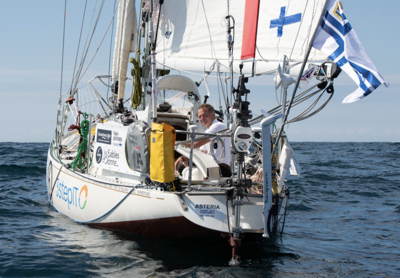 Tapio Lehtisen pitk&auml; vuorokausi merell&auml;  &ndash; Lehtisen Silja-tyt&auml;r kertoo pitk&auml;st&auml; odotuksesta ep&auml;tietoisuudessa  - Uutinen - Totalvene.fi