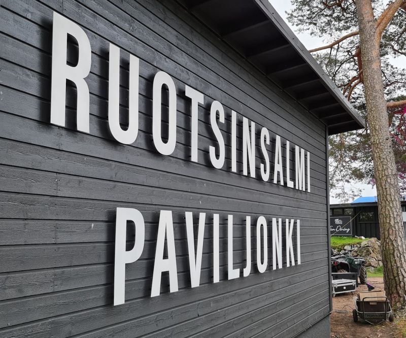 Varissaaren Ruotsinsalmi-paviljonki avautuu &ndash; Kes&auml;kohde Kotkan Varissaaressa - Uutinen - Totalvene.fi